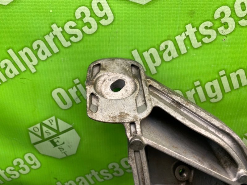 Кронштейн опоры двигателя, 1300 рублей, Калининград