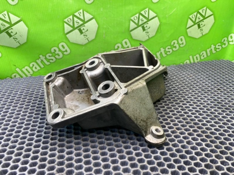 Кронштейн опоры двигателя, 1300 рублей, Калининград