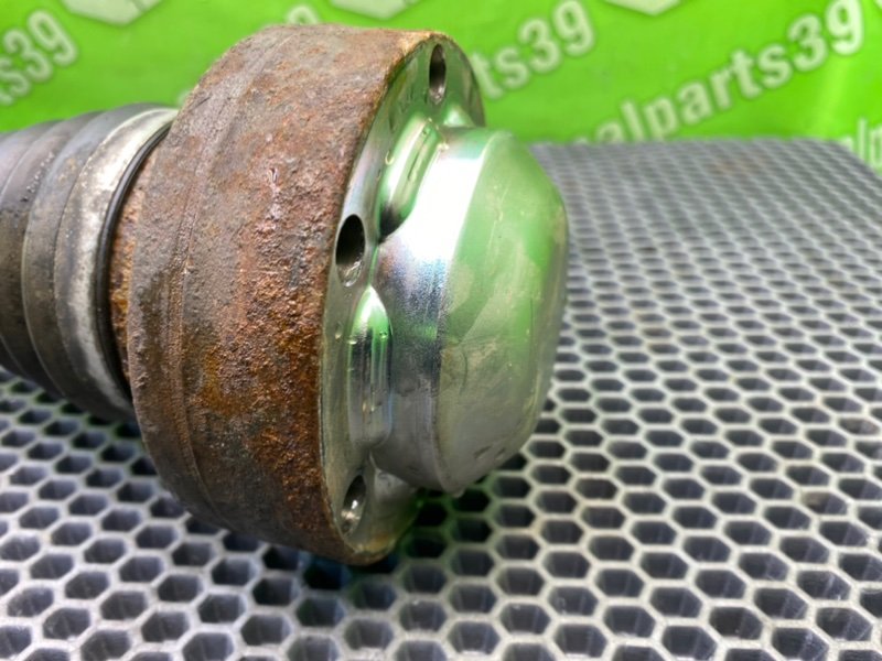 Полуось, 3000 рублей, Калининград