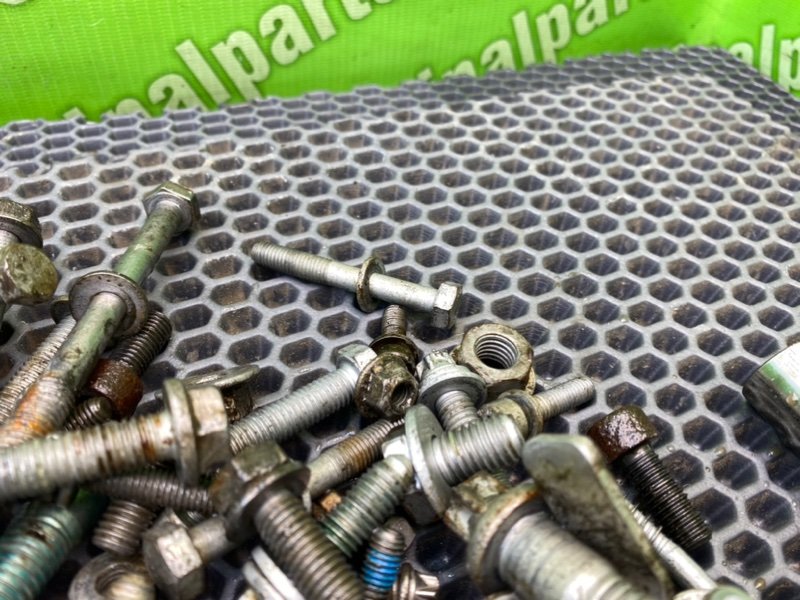 Болты, 1400 рублей, Калининград