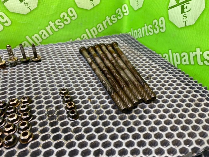 Болты двигателя, 1400 рублей, Калининград