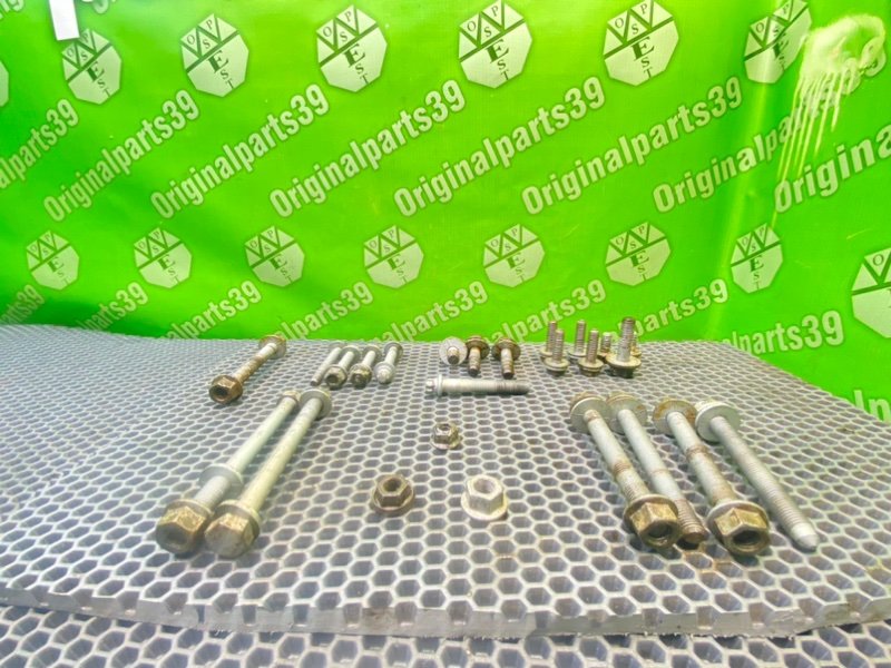 Болты подрамника, 1500 рублей, Калининград