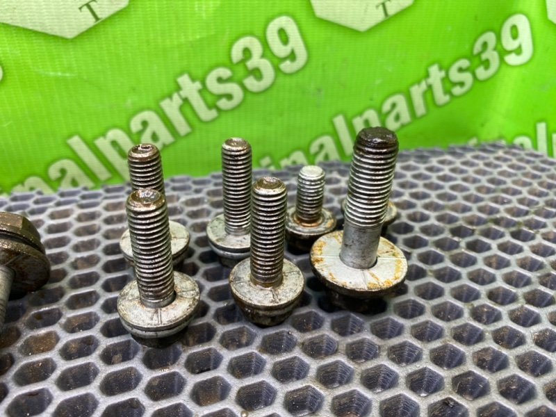 Болты подрамника, 1500 рублей, Калининград