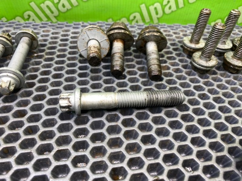 Болты подрамника, 1500 рублей, Калининград