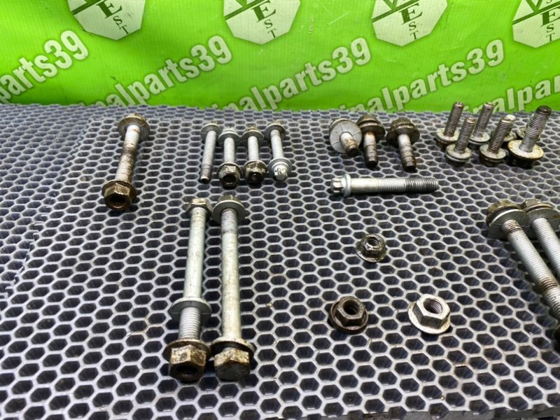 Болты подрамника, 1500 рублей, Калининград