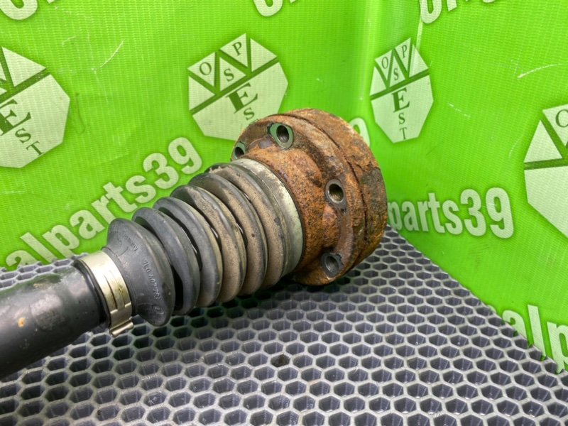 Полуось, 3000 рублей, Калининград