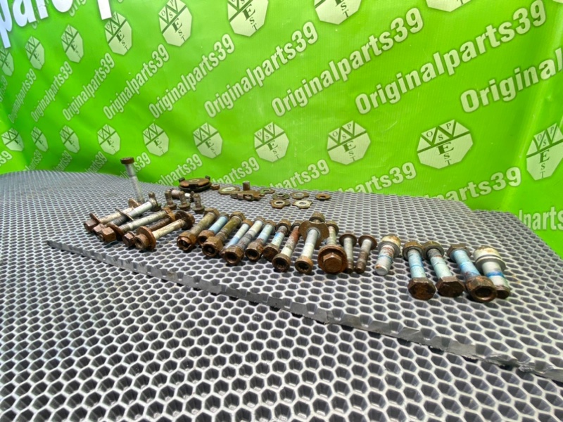 Болты подрамника, 1700 рублей, Калининград