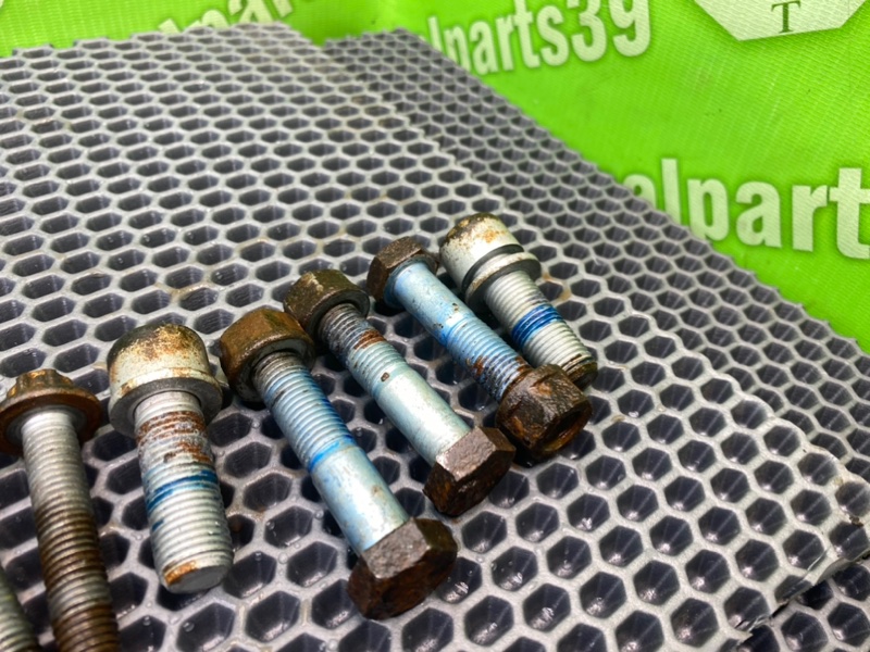 Болты подрамника, 1700 рублей, Калининград