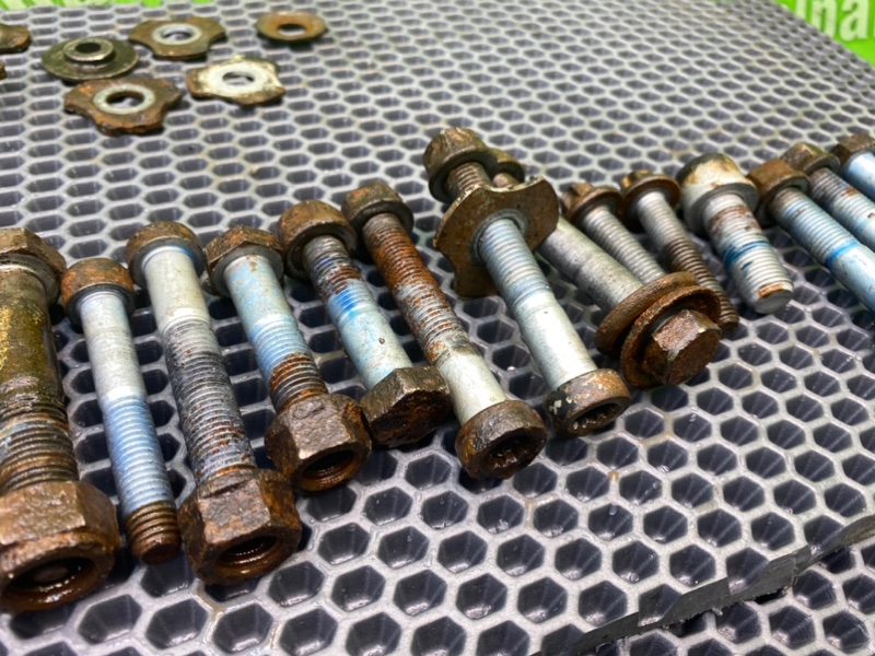 Болты подрамника, 1700 рублей, Калининград