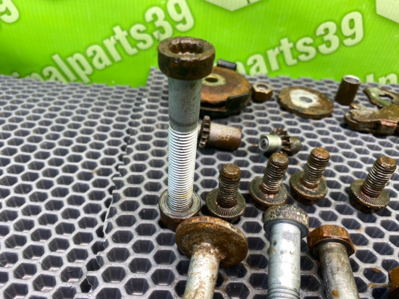 Болты подрамника, 1700 рублей, Калининград