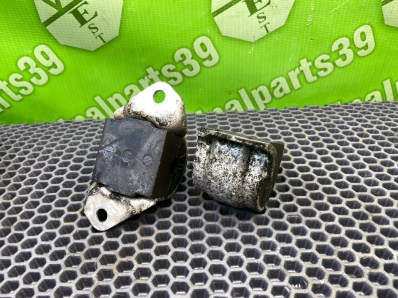 Скобы стабилизатора, 1000 рублей, Калининград