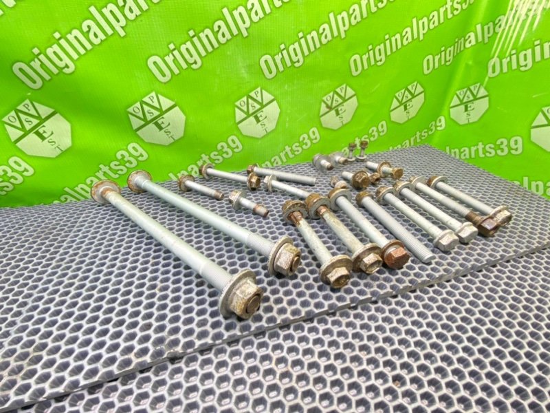 Болты подрамника, 1900 рублей, Калининград