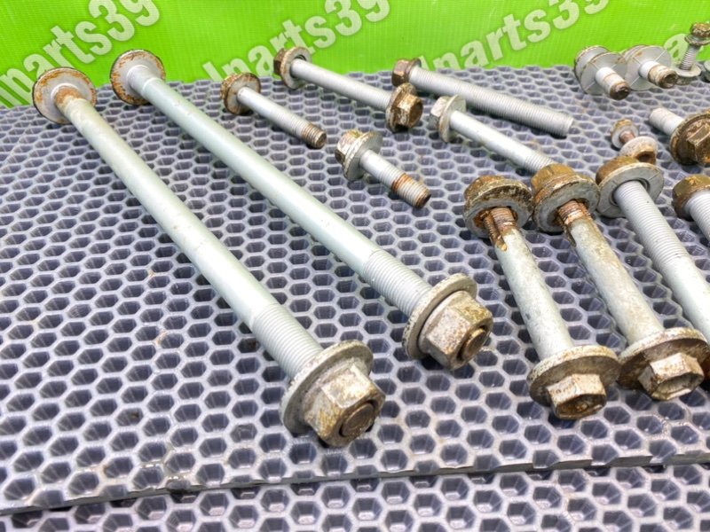 Болты подрамника, 1900 рублей, Калининград