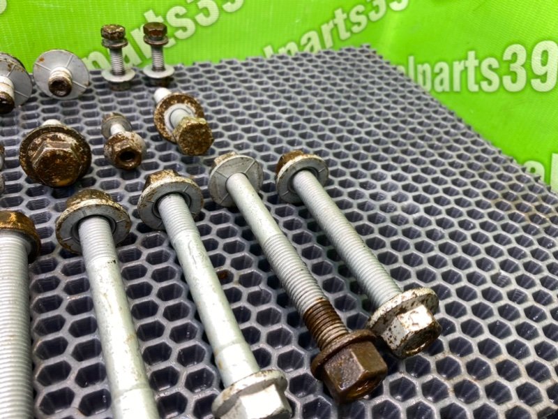 Болты подрамника, 1900 рублей, Калининград