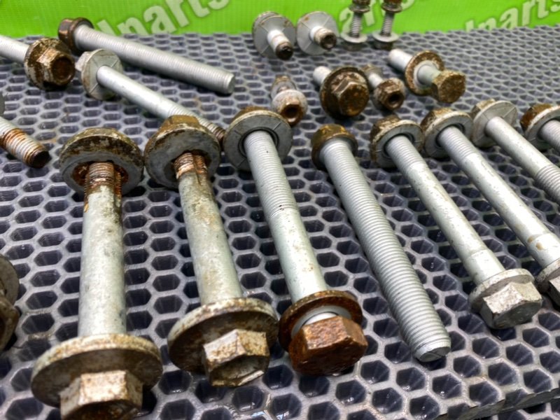 Болты подрамника, 1900 рублей, Калининград