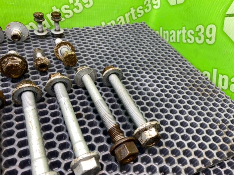 Болты подрамника, 1900 рублей, Калининград