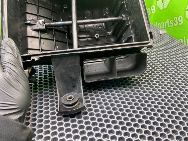 Корпус воздушного фильтра, 1000 рублей, Калининград