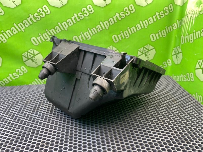 Корпус воздушного фильтра, 1000 рублей, Калининград