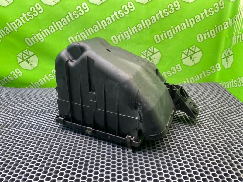 Корпус воздушного фильтра, 1000 рублей, Калининград