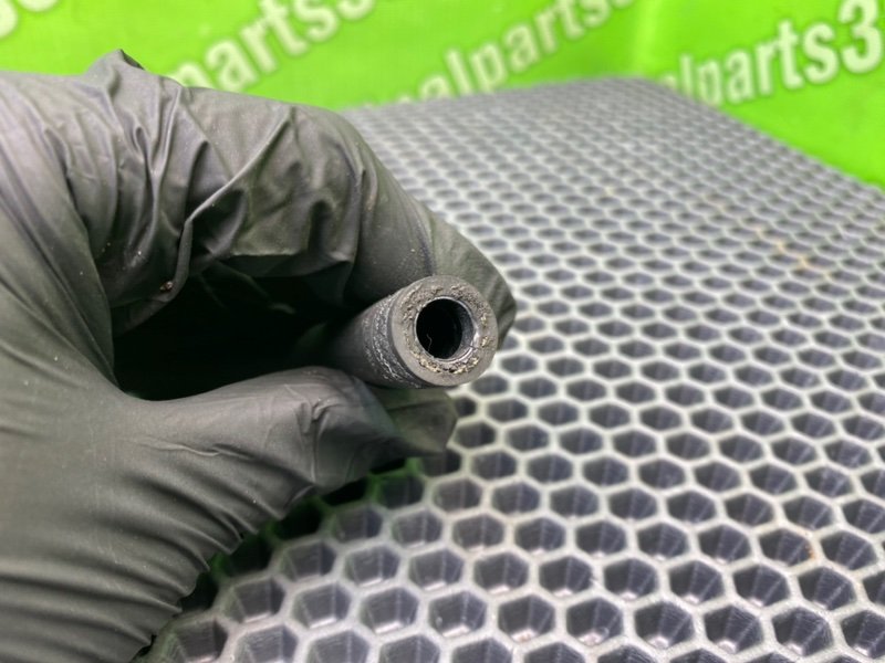 Трубка топливная, 500 рублей, Калининград