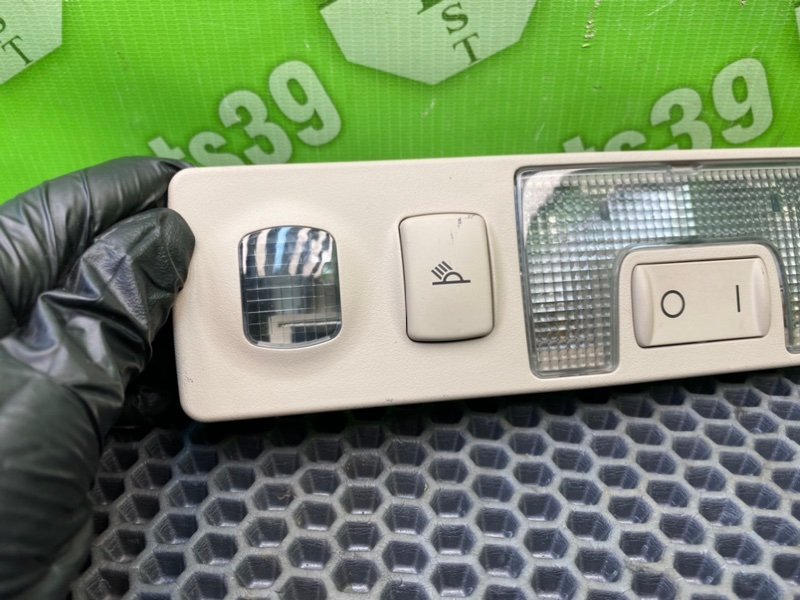 Плафон подсветки салона, 1000 рублей, Калининград