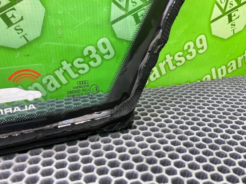 Форточка кузова, 800 рублей, Калининград