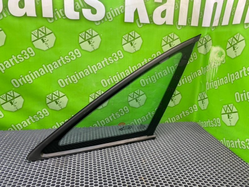 Форточка кузова, 1000 рублей, Калининград