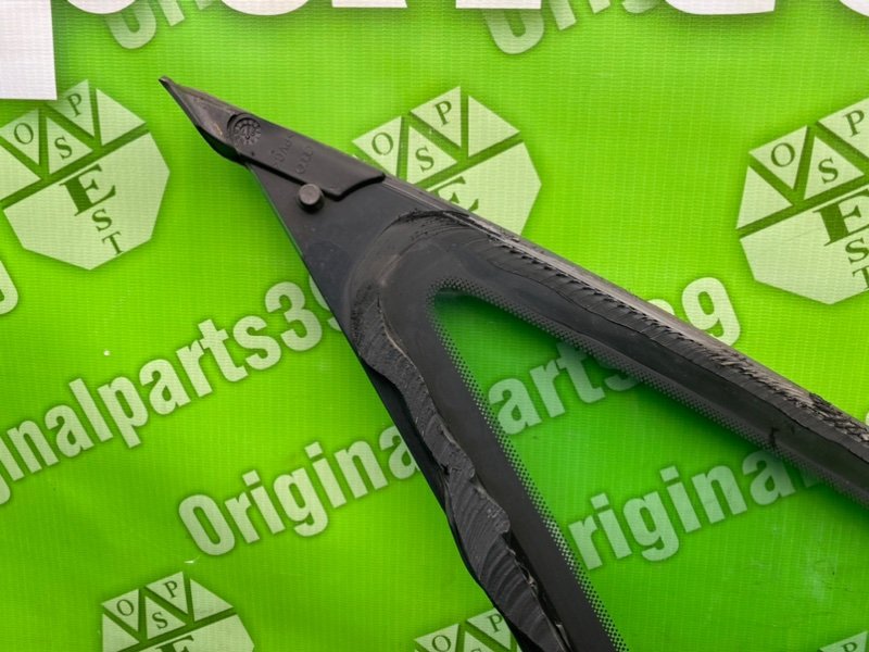 Форточка кузова, 1000 рублей, Калининград