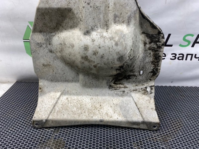 Защита топливного бака, 1000 рублей, Калининград