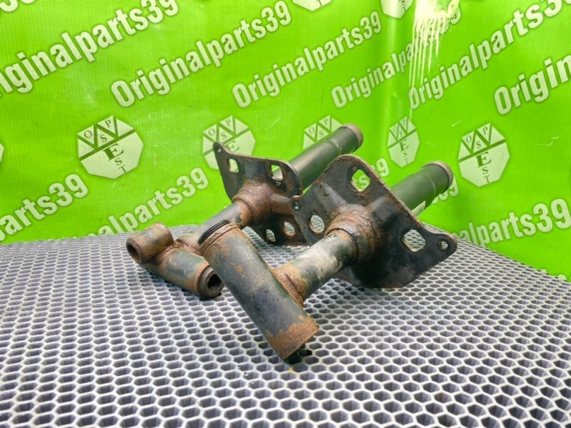 Кронштейны, 1600 рублей, Калининград