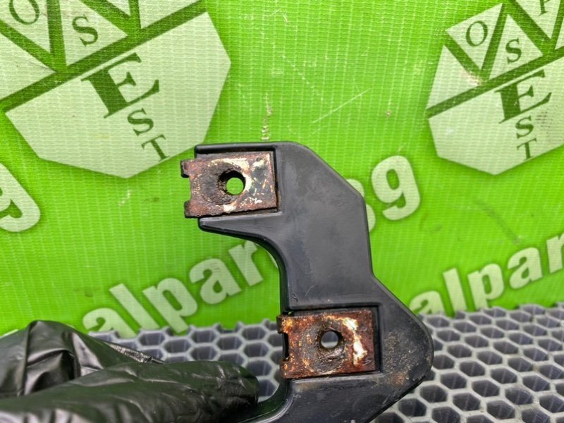 Кронштейн бампера, 900 рублей, Калининград