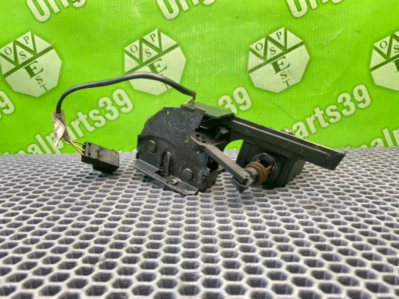 Замок стекла багажника, 1300 рублей, Калининград