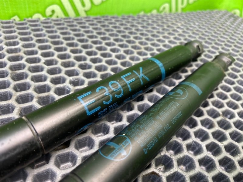 Амортизатор капота, 800 рублей, Калининград