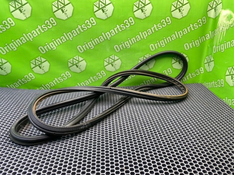 Резинка стекла, 2100 рублей, Калининград