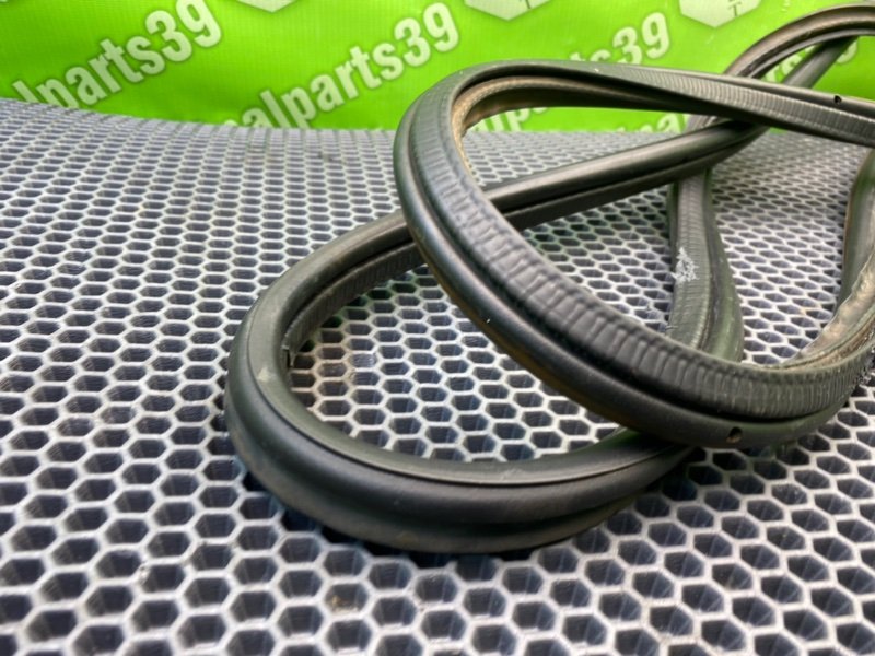 Резинка стекла, 2100 рублей, Калининград