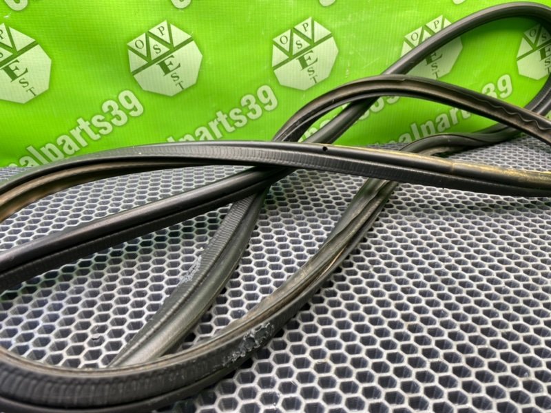 Резинка стекла, 2100 рублей, Калининград