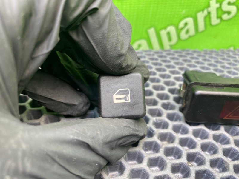 Кнопки, 1900 рублей, Калининград