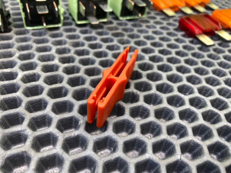 Реле, 1600 рублей, Калининград