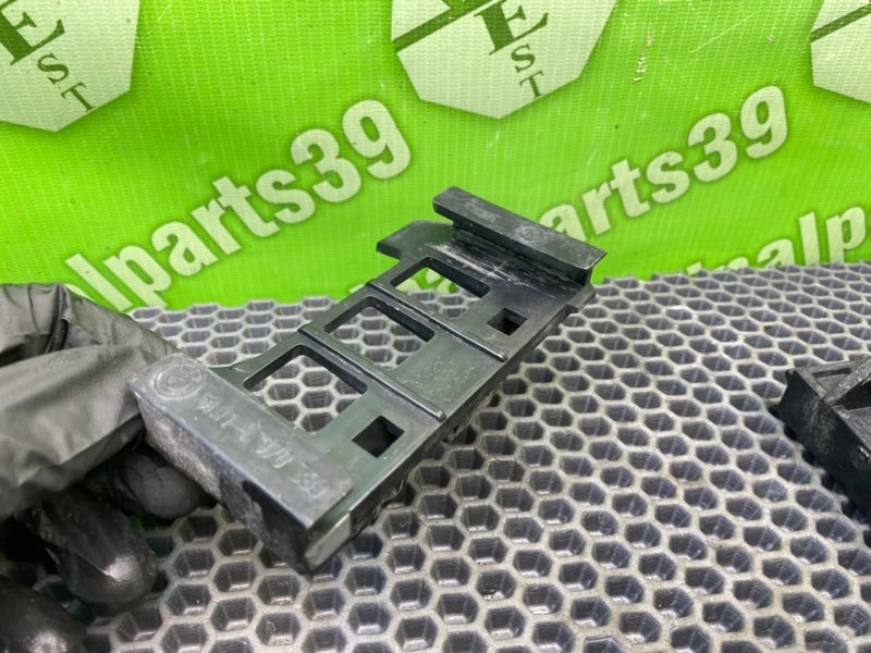 Кронштейн бампера, 1600 рублей, Калининград