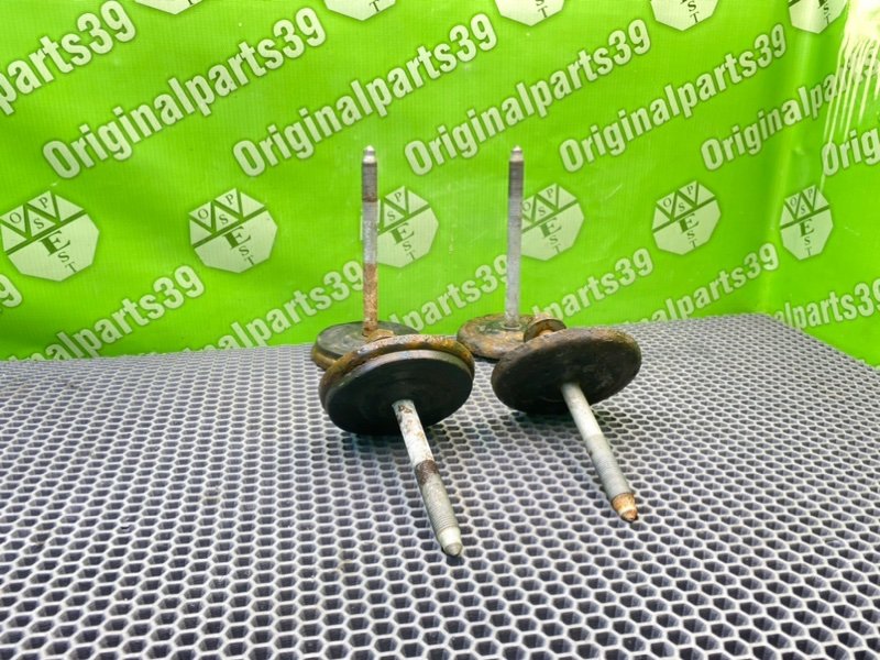 Болты подрамника, 1700 рублей, Калининград