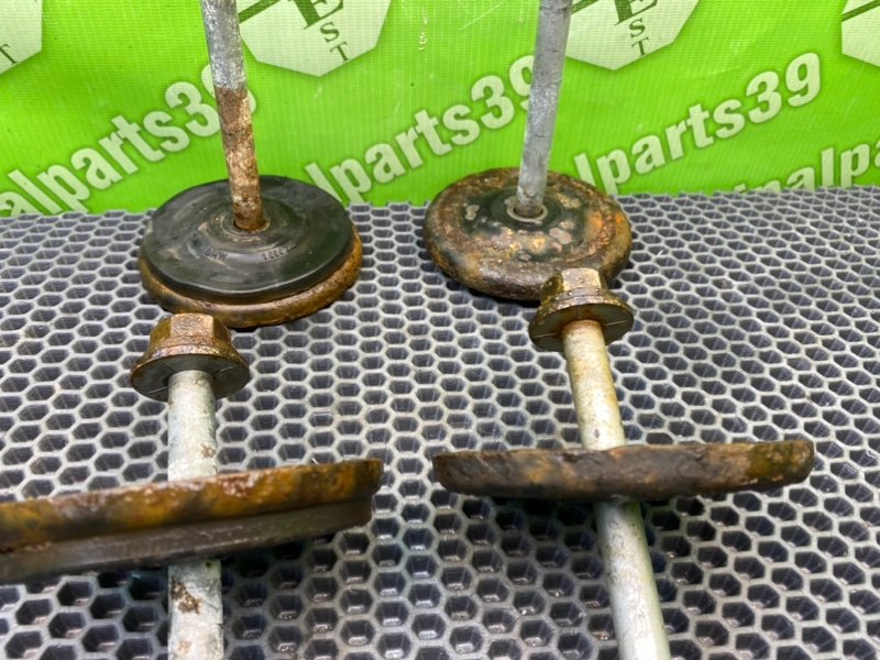 Болты подрамника, 1700 рублей, Калининград