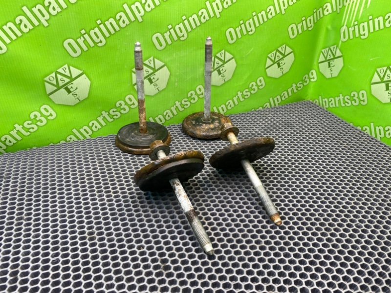 Болты подрамника, 1700 рублей, Калининград