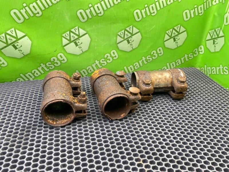 Кронштейны, 1600 рублей, Калининград