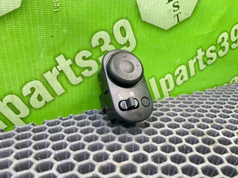 Джойстик зеркал, 500 рублей, Калининград