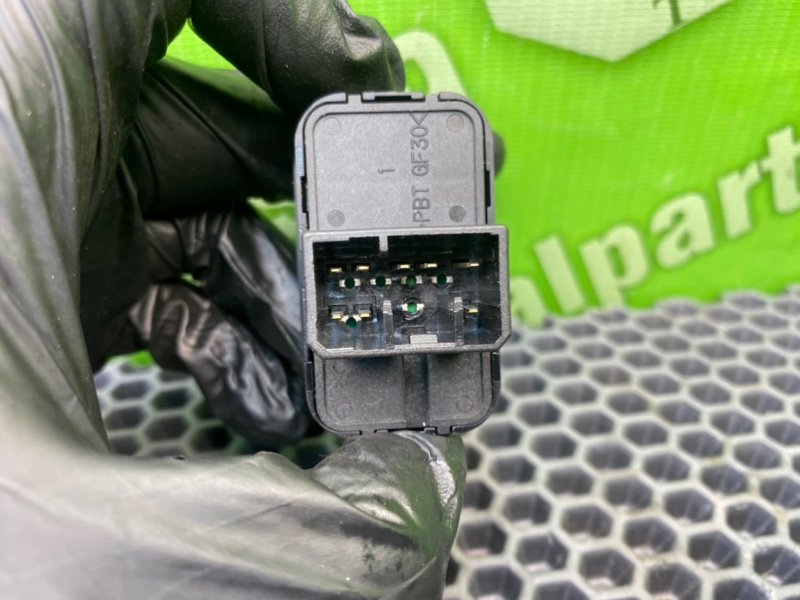 Джойстик зеркал, 500 рублей, Калининград