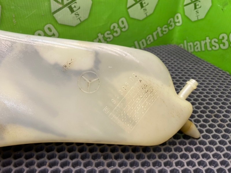 Бачок, 1400 рублей, Калининград