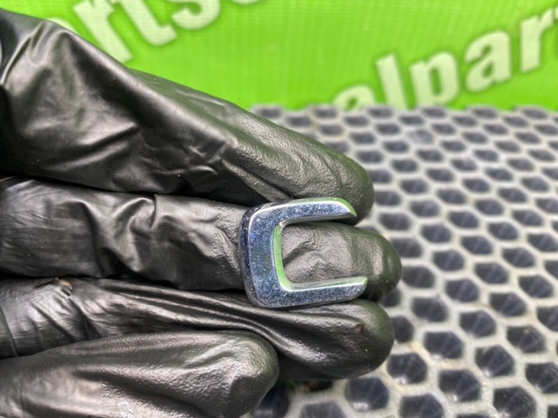 Шильдик, 2000 рублей, Калининград