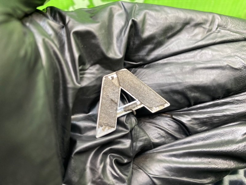 Шильдик, 2000 рублей, Калининград