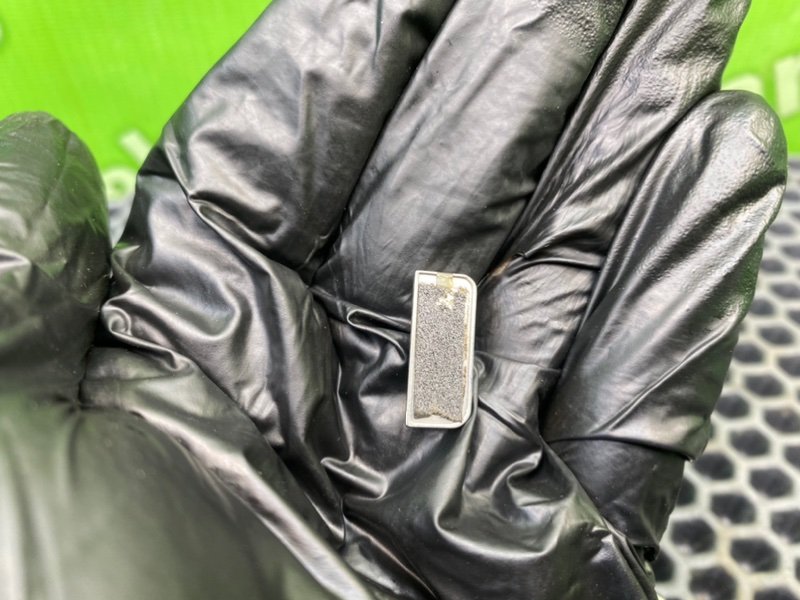 Шильдик, 2000 рублей, Калининград