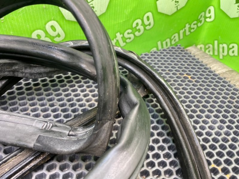 Уплотнитель двери, 1600 рублей, Калининград